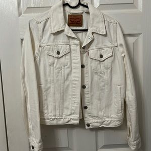 Levi’s denim jacket